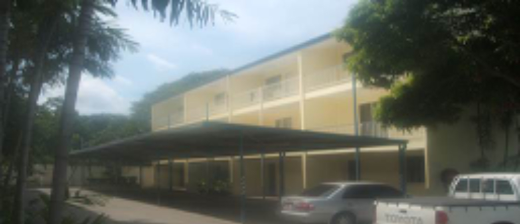 Tanatana Apartments